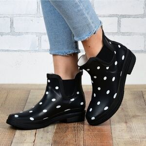 Journee Tekoa Polkadot Rainboot